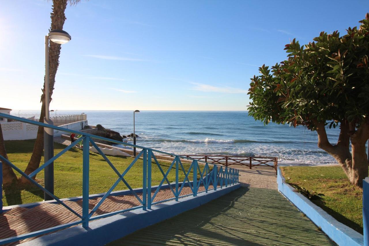 Beach Apartment El Faro Torrox Esterno foto