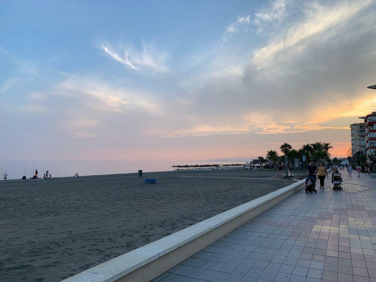 Beach Apartment El Faro Torrox Esterno foto